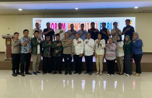 Pertahanakan WBK dan WBBM, Polres Metro Bekasi Kota Gelar Forum Konsultasi Publik .   