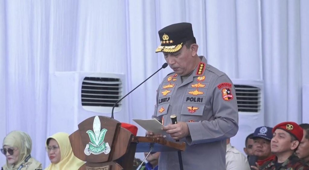 Kapolri Pimpin Apel Akbar Kokam Pemuda Muhammadiyah 2025 di Yogyakarta, Tegaskan Sinergi Ketahanan Pangan.  